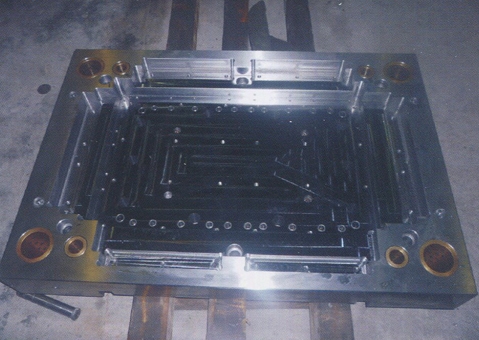 Mold frame